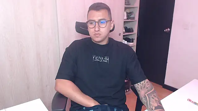 DanteVesper online show from 04/17/26, 02:14