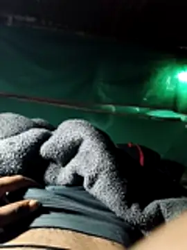 Snapshot of Hot2602 chatting on 12/20/25, 07:32 Hot2602 online show from 12/20/25, 07:32