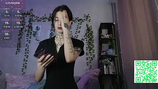 LeonaHinnes online show from 02/19/26, 11:28