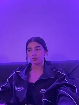 Ema Rose  online show from 06/24/26, 04:33