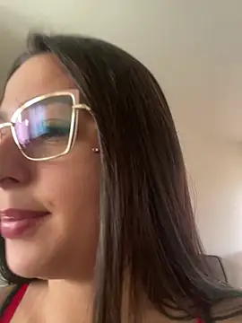 jujuarantes  2026 online show from 04/01/26, 12:39