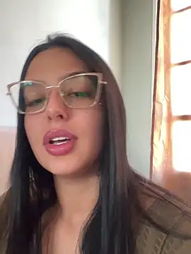 jujuarantes  2026 online show from 04/24/26, 02:19