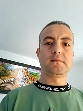 Kaiserion2 online show from 12/21/25, 02:57