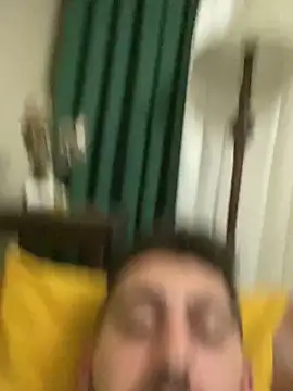 akindrv1 online show from 12/22/25, 06:38