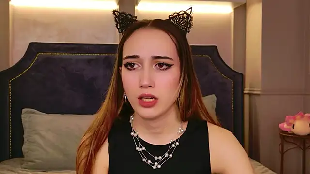 Gretta Lane online show from 03/18/26, 05:32