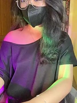 Sofiababy22 online show from 03/28/26, 03:33