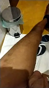 Snapshot of Novinhoie chatting on 02/17/26, 09:32 Novinhoie online show from 02/17/26, 09:32