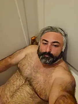 MacGuyver20 online show from 01/18/26, 05:33