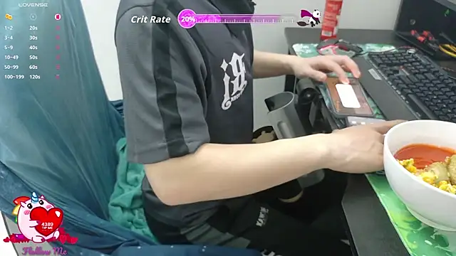 - kur - online show from 02/15/26, 03:42