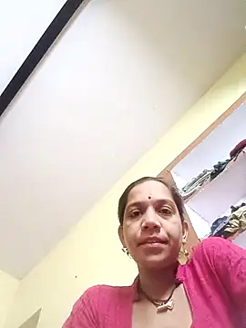 Karishma singh online show from 02/17/26, 09:10