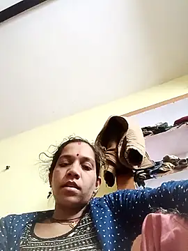 Karishma singh online show from 02/26/26, 07:35