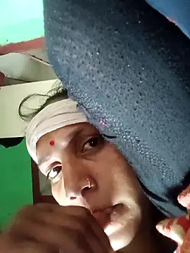 Karishma singh online show from 04/23/26, 12:29