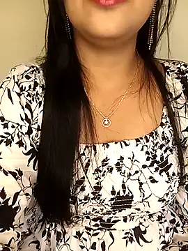 Deshi bhabhi143 online show from 04/21/26, 03:57