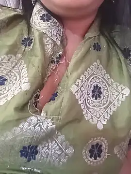Deshi bhabhi143 online show from 06/05/26, 06:09