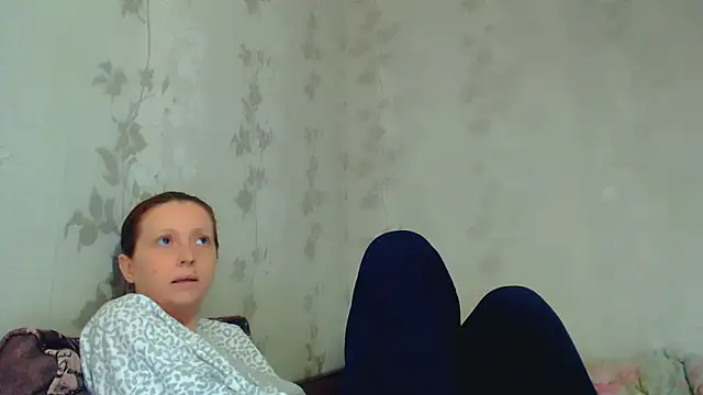 Snapshot of CrystallAngel chatting on 03/30/26, 12:50 CrystallAngel online show from 03/30/26, 12:50