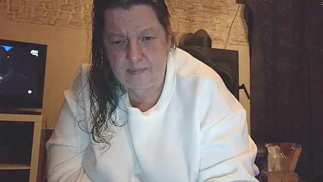 Snapshot of tigresse3 chatting on 05/10/26, 12:49 tigresse3 online show from 05/10/26, 12:49