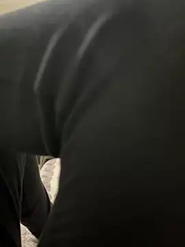 Laydboy32 online show from 12/22/25, 04:37