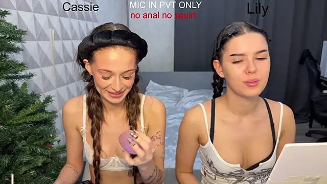 girls secrets online show from 01/09/26, 06:10