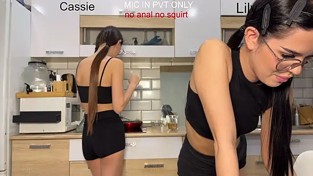 girls secrets online show from 01/12/26, 05:18