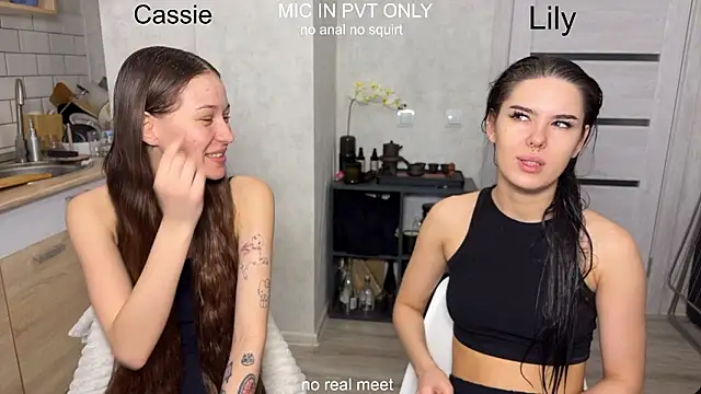 girls secrets online show from 02/02/26, 09:52