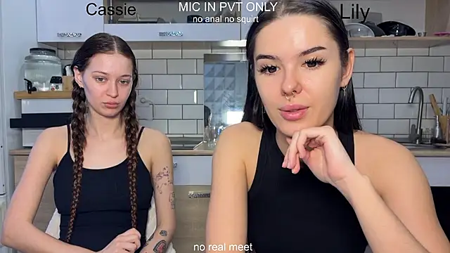 girls secrets online show from 02/13/26, 10:33