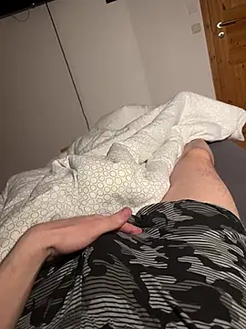 SecretCouple23 online show from 03/11/26, 06:36