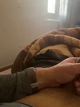 Snapshot of sbazem chatting on 02/25/26, 01:43 sbazem online show from 02/25/26, 01:43