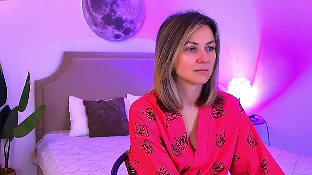 EmeraldGlow online show from 02/21/26, 02:40