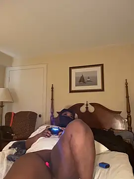 Snapshot of Ghoulsnooze_19 chatting on 03/12/26, 01:39 Ghoulsnooze 19 online show from 03/12/26, 01:39