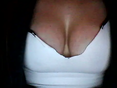 sexymilena9 online show from 01/11/26, 06:46