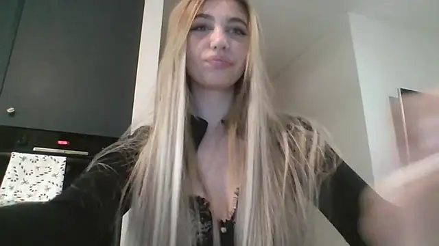 TeenLily online show from 03/02/26, 07:32
