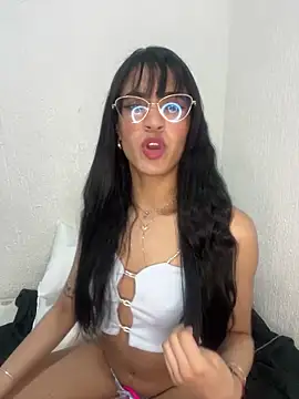 ValentinaEvanz online show from 04/18/26, 06:45