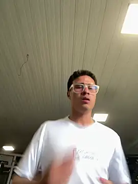 Latin Paisa Boy online show from 04/21/26, 06:01