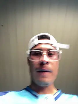 Latin Paisa Boy online show from 04/23/26, 06:32