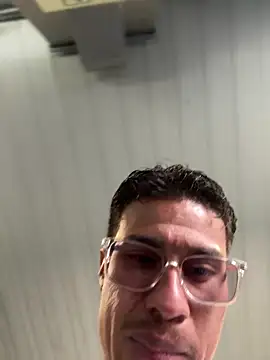 Latin Paisa Boy online show from 04/25/26, 05:54