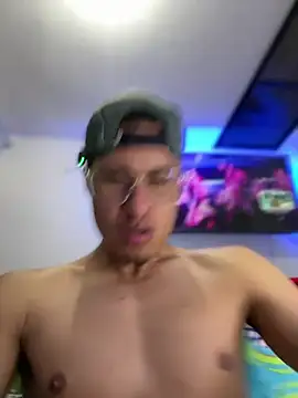 Latin Paisa Boy online show from 07/12/26, 04:09