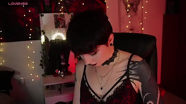 miami 18  online show from 04/24/26, 02:03