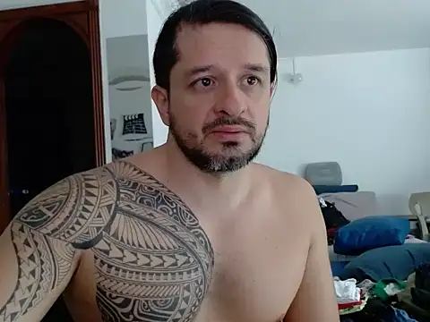 gonzzohunterr online show from 06/11/26, 06:28
