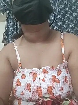 Snapshot of MaggieTelugu-15 chatting on 03/09/26, 07:01 MaggieTelugu-15 online show from 03/09/26, 07:01