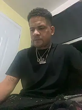 Snapshot of Dominicanobb chatting on 02/22/26, 12:12 Dominicanobb online show from 02/22/26, 12:12