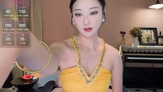 Snapshot of Molly00- chatting on 05/18/26, 01:35 Molly00- online show from 05/18/26, 01:35