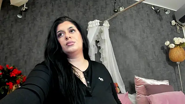 NayaNoirX online show from 01/09/26, 03:26