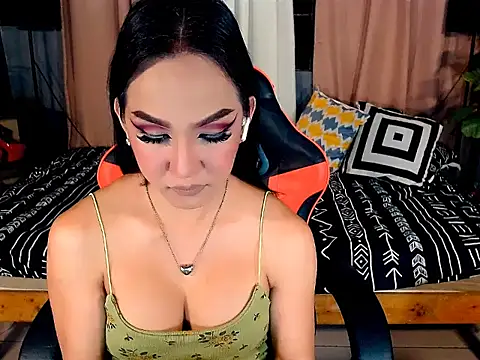 Snapshot of MistressAltheaTS chatting on 07/19/26, 05:05 MistressAltheaTS online show from 07/19/26, 05:05