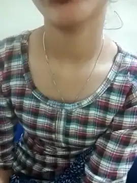 mia khalifa70 online show from 01/18/26, 08:40