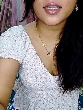 Saumyy online show from 04/23/26, 09:39