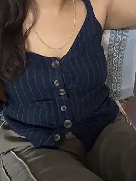Snapshot of geetanjali_singh chatting on 05/07/26, 12:21 geetanjali singh online show from 05/07/26, 12:21