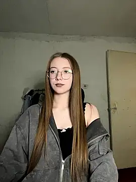 Eseniya  online show from 01/10/26, 12:18