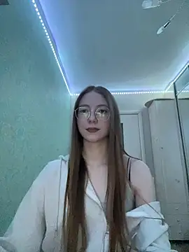 Eseniya  online show from 03/12/26, 12:44