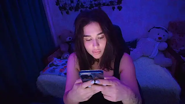 AlisiaRose online show from 01/11/26, 02:49