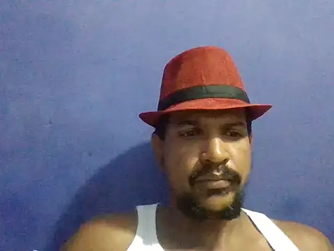 Snapshot of bigdick211292 chatting on 02/03/26, 12:53 bigdick211292 online show from 02/03/26, 12:53